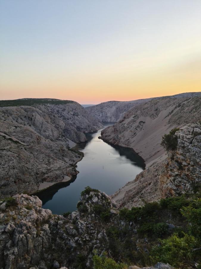 Apartmani Rudi Anic Bagian luar foto